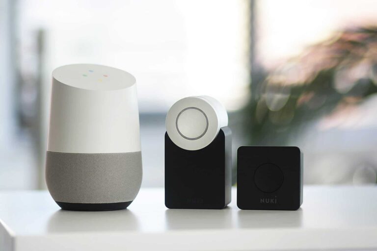 Jak aplikacja SveaMow zmienia pielęgnację trawnika w czystą przyjemność?